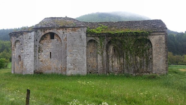 20180508_083725 - nant - eglise romaneb.jpg